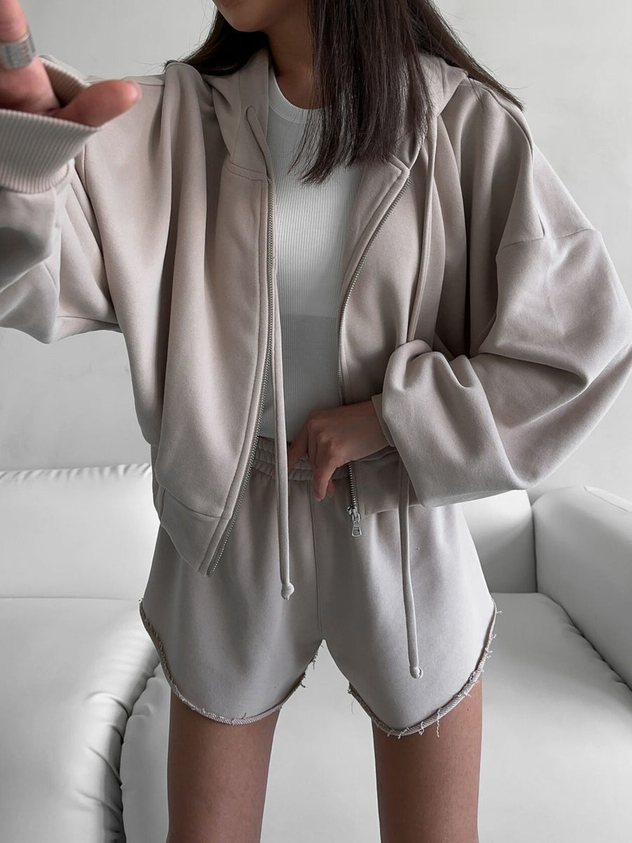 black lounge set with pocketed and long sleeve