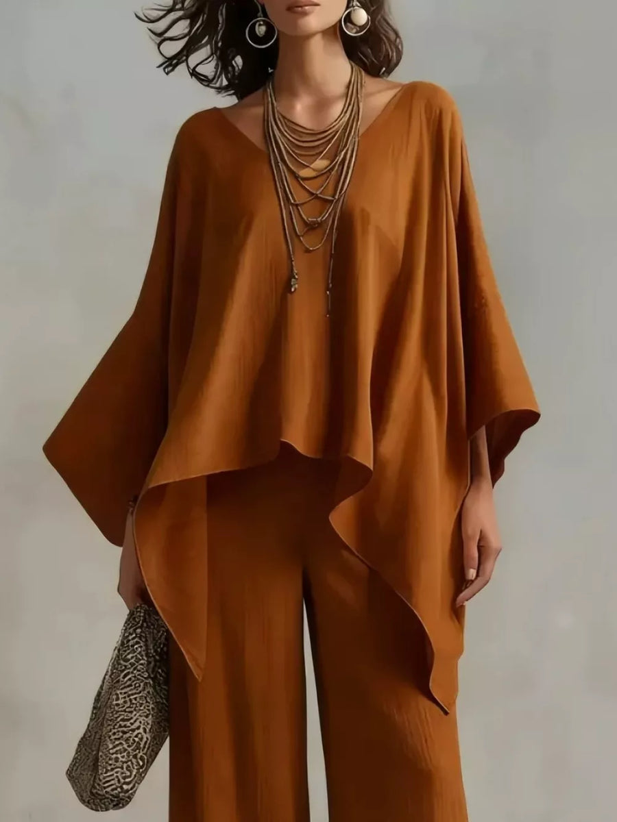Beige two-piece set with tunic-length and pullover