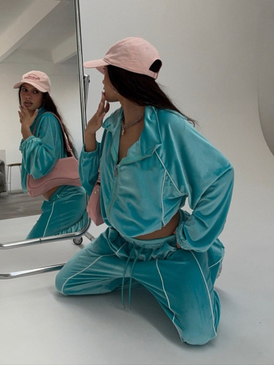 100% polyester Care instructions: Machine wash cold pajama set in White with relaxed silhouette