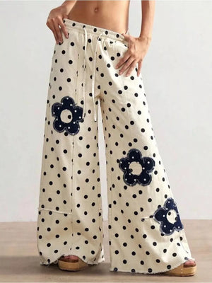 95%cotton,5%spandex Care instructions: Machine wash cold wide-leg jeans in Beige with wide-leg silhouette
