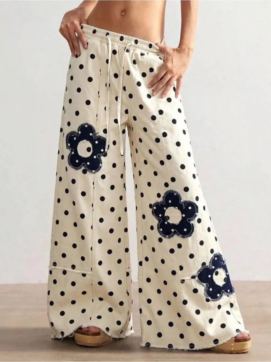 95%cotton,5%spandex Care instructions: Machine wash cold wide-leg jeans in Beige with wide-leg silhouette