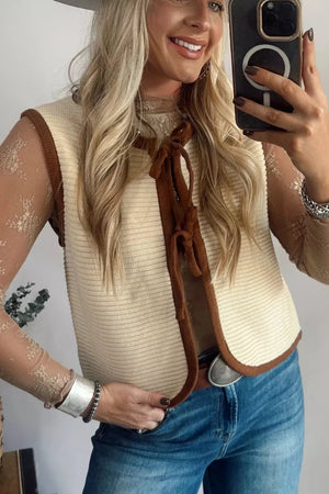 vintage-inspired sweater vest in brown with round neck