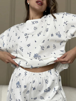 romantic pajama set in Blue with round neck