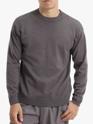 Men's Minimalist Crew Neck Sweater in Black with ribbed cuffs