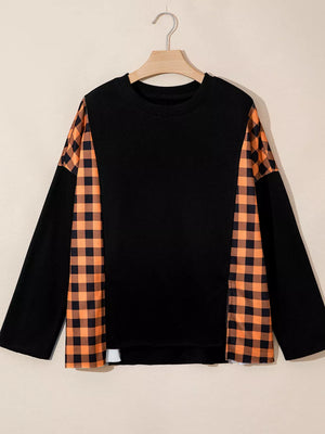 t-shirt in Black with plaid and patchwork