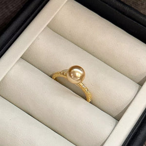 ring in champagne with textured and 1-piece