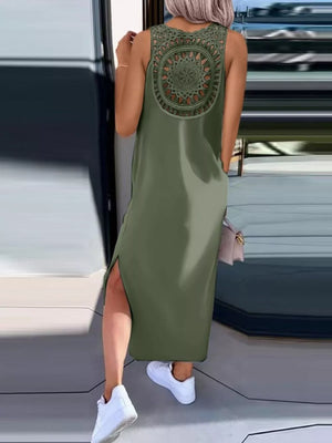 maxi dress in Black with side slit and maxi