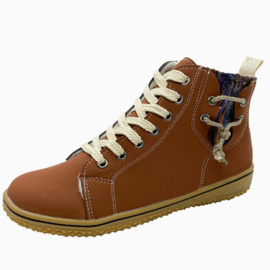 Ankle boots in beige with lace-up closure and ankle-length