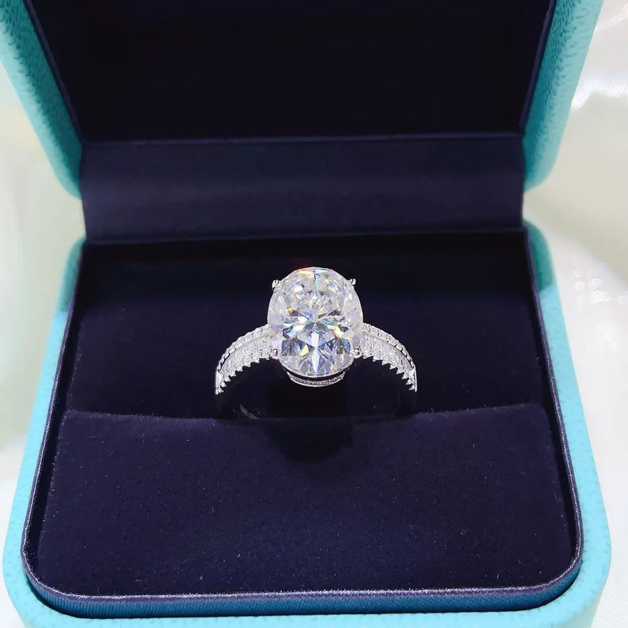 8 Carat 925 Sterling Silver Moissanite Ring option 3