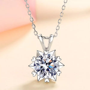 1 Carat 925 Sterling Silver Moissanite Pendant Necklace in silver with moissanite stone
