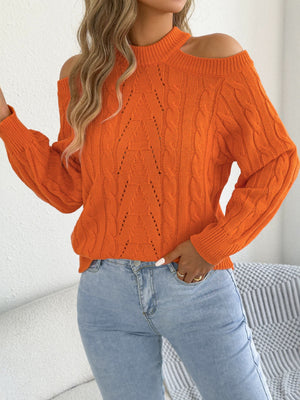 pullover sweater in Burgundy with cable knit and cable-knit