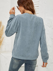 Misty Blue corduroy sweatshirt with crewneck and long sleeves, casual fit.