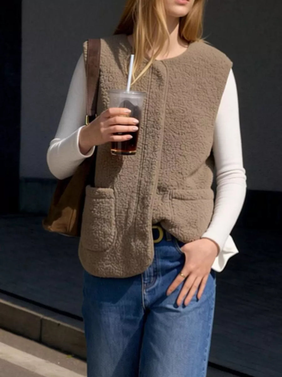 vest in Beige with pocketed and hip-length