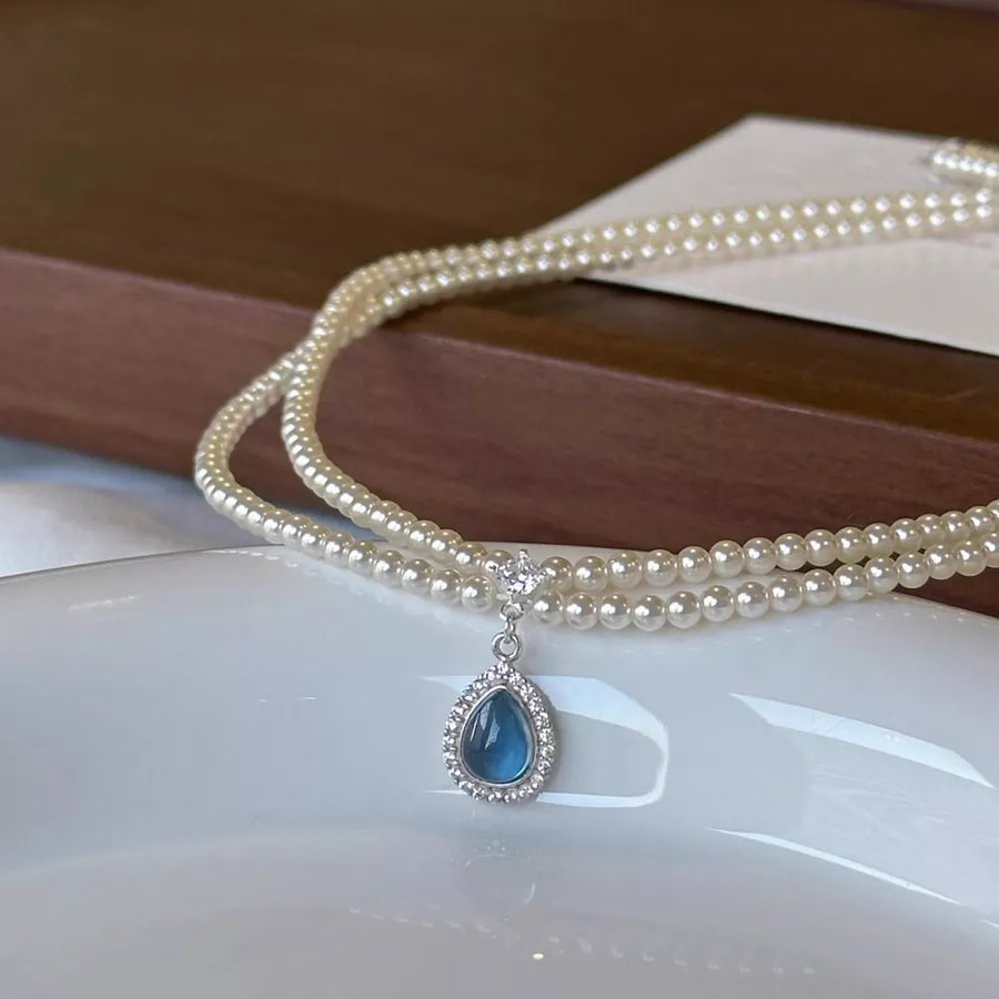 necklace in silver with double layered and choker length