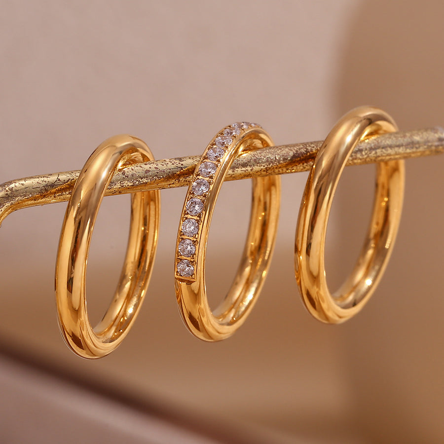 Gold with ring with 3-piece set 9