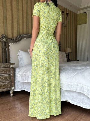Floral Print Short Sleeve Maxi Dress in Pink with basic style