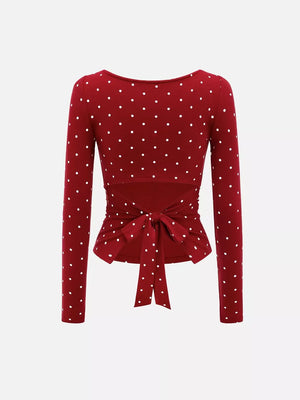 t-shirt in burgundy with polka dot and tied