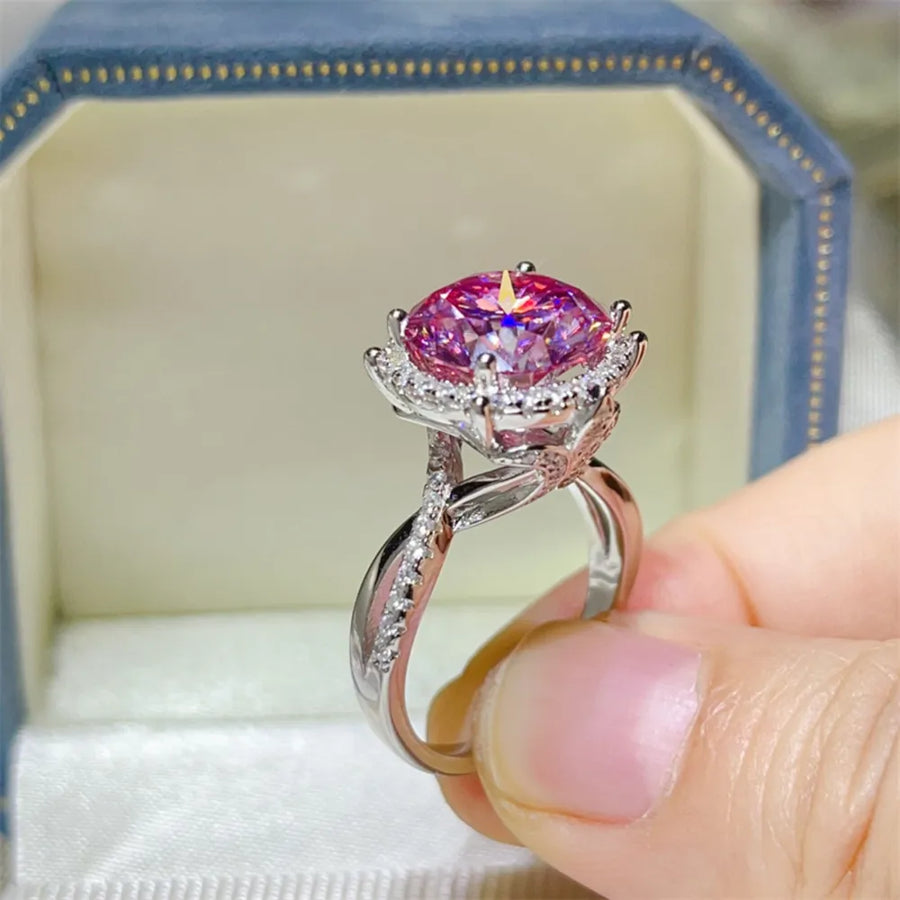Platinum-Plated,925 sterling silver,Moissanite,Zircon (accent stones) Carat weig ring in silver with halo silhouette