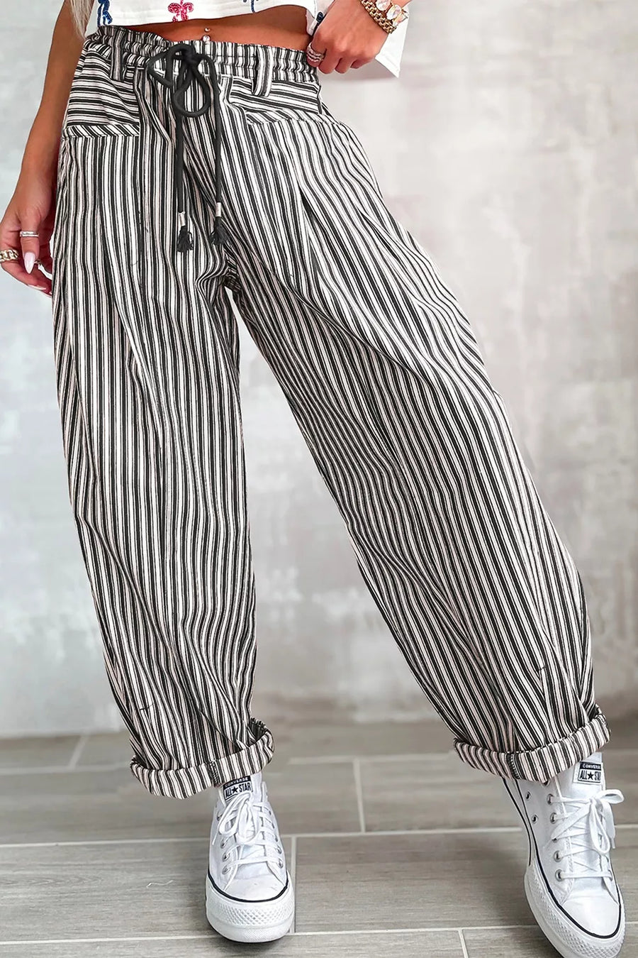 wide-leg pants in Light Blue with drawstring waist and full-length