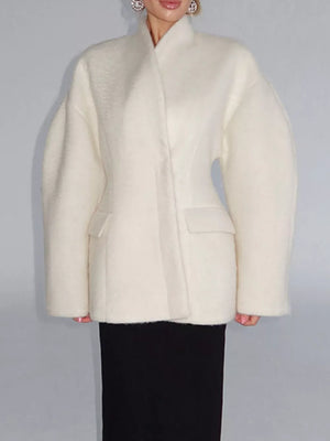 classic coat in White with collared