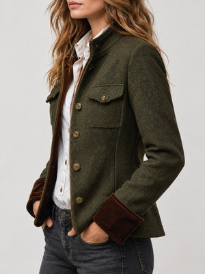 blazer in Army Green with herringbone and buttoned
