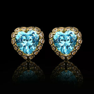 earrings in gold with heart and heart-shaped
