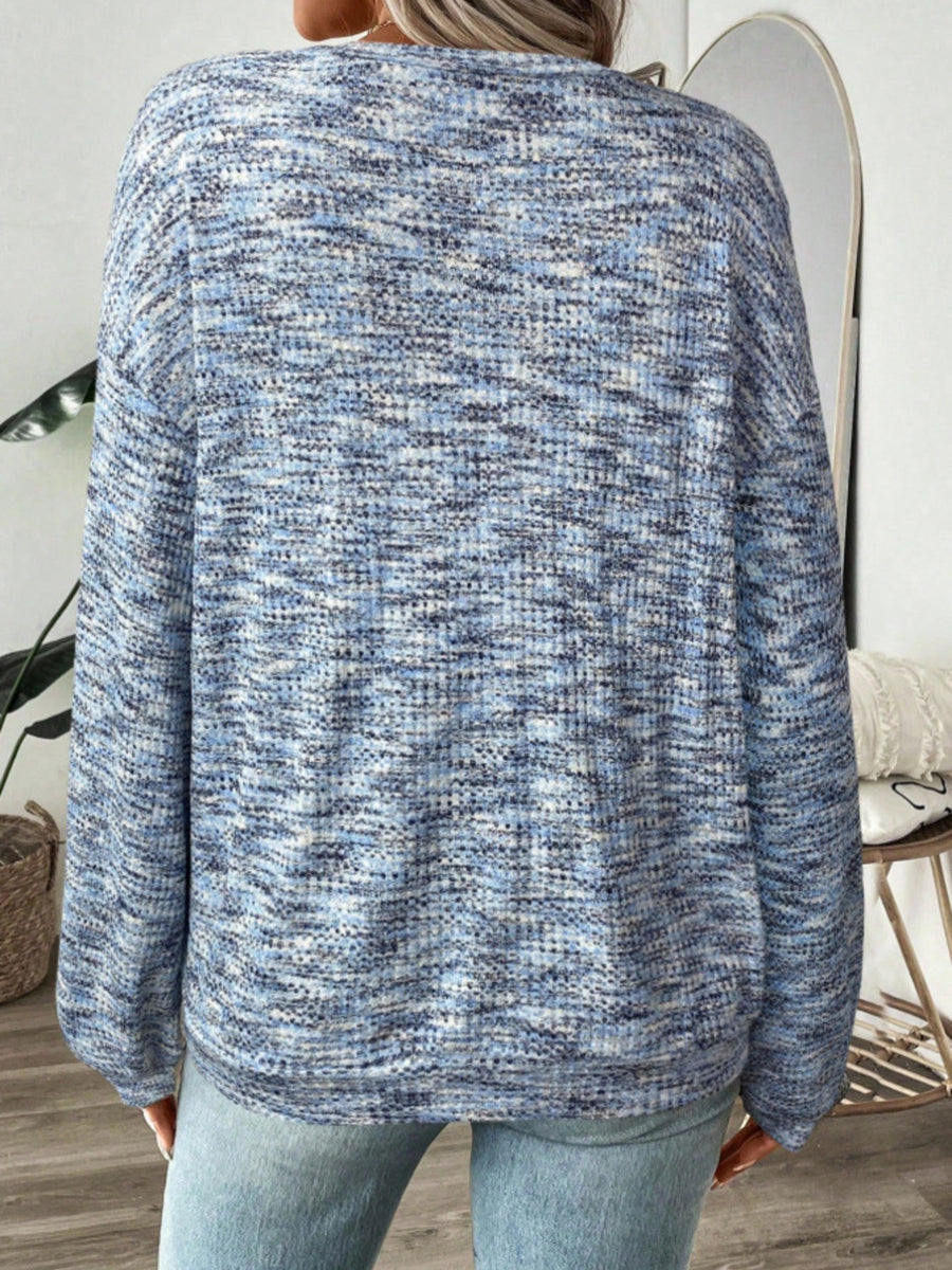 Pink pullover sweater with stretchy and long sleeve