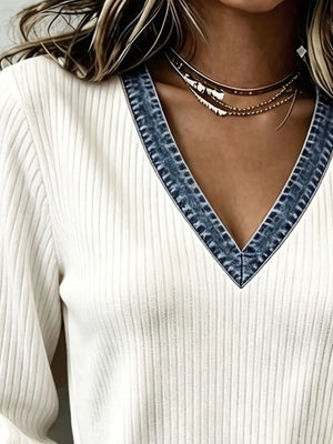 100% polyester Care instructions: Machine wash cold pullover sweater in Off-white with regular silhouette