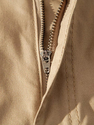 Khaki cargo shorts with zipper detail