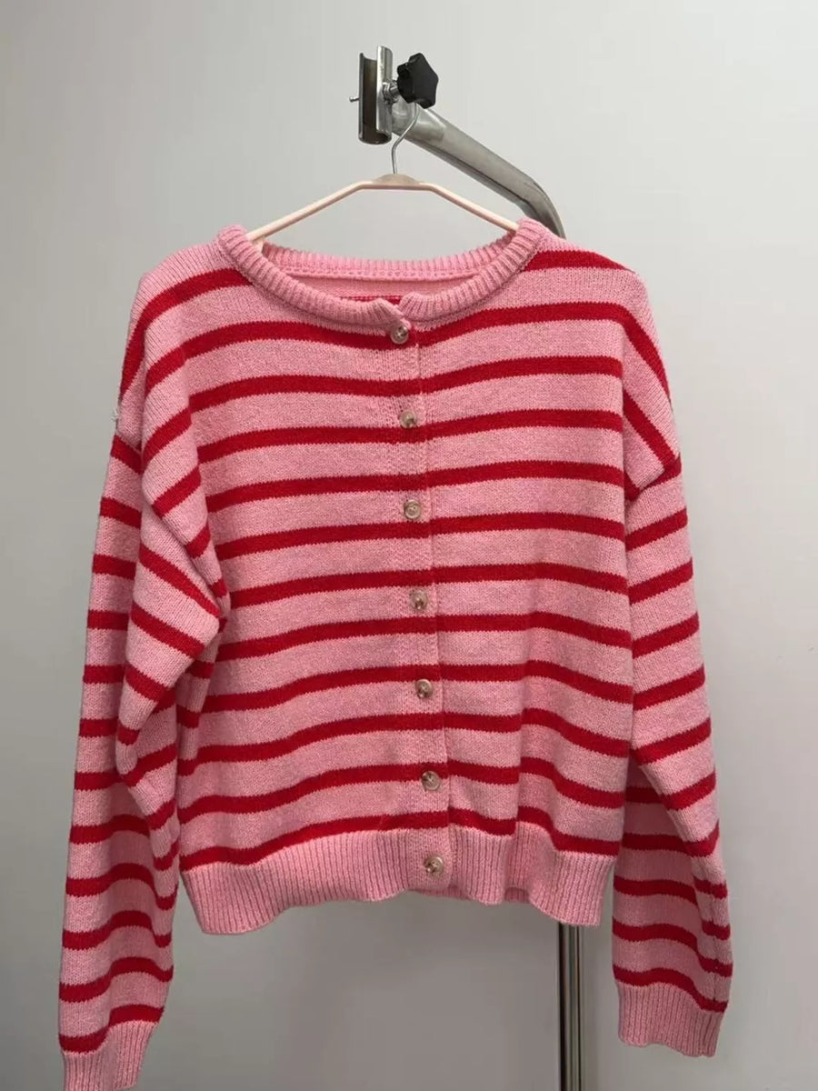 classic cardigan in red with round neck