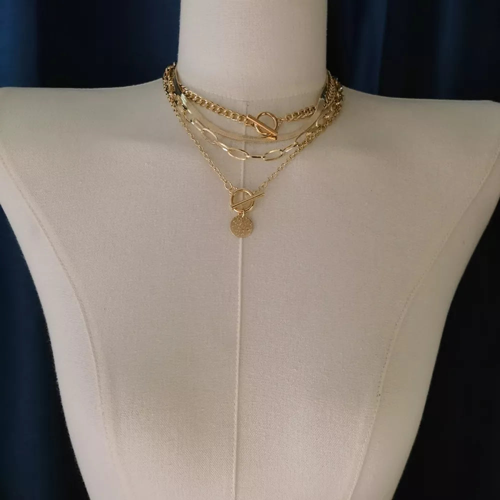 Gold with 4-piece Layered Coin Pendant 18k Gold-plated Necklace in Gold