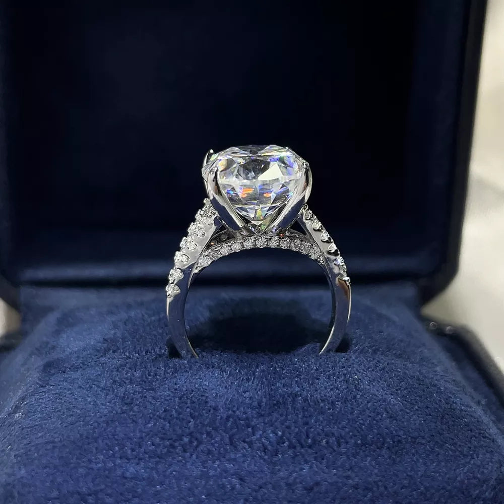 10ct Moissanite 925 Sterling Silver Ring in Silver