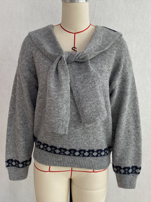Brown pullover sweater with waist-length and pullover