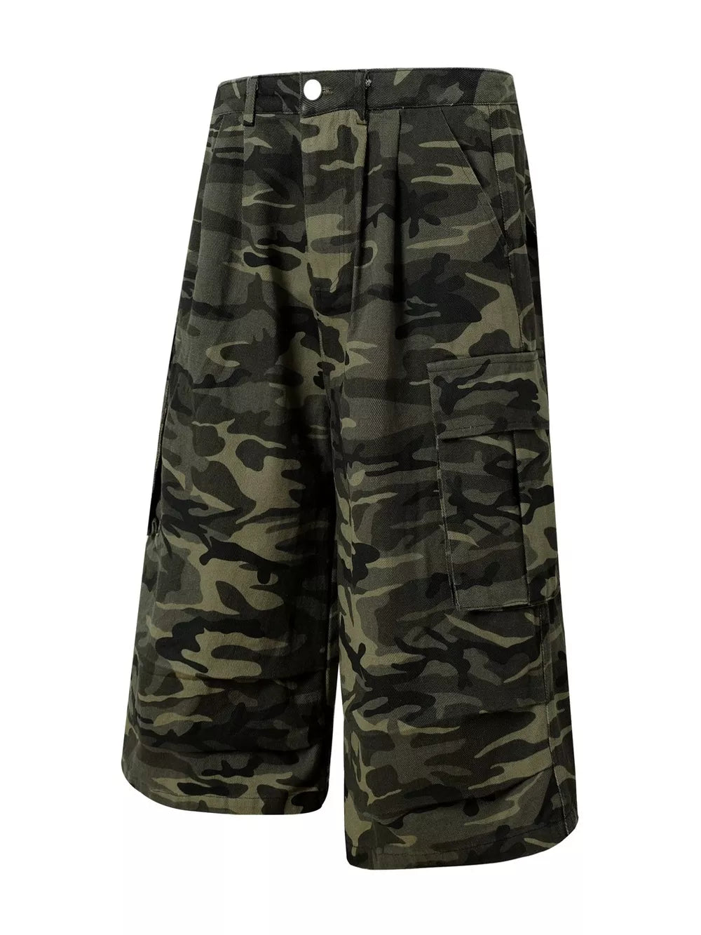 dark green capris featuring pocketed and camo