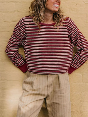 classic pullover sweater in Khaki with crew neck