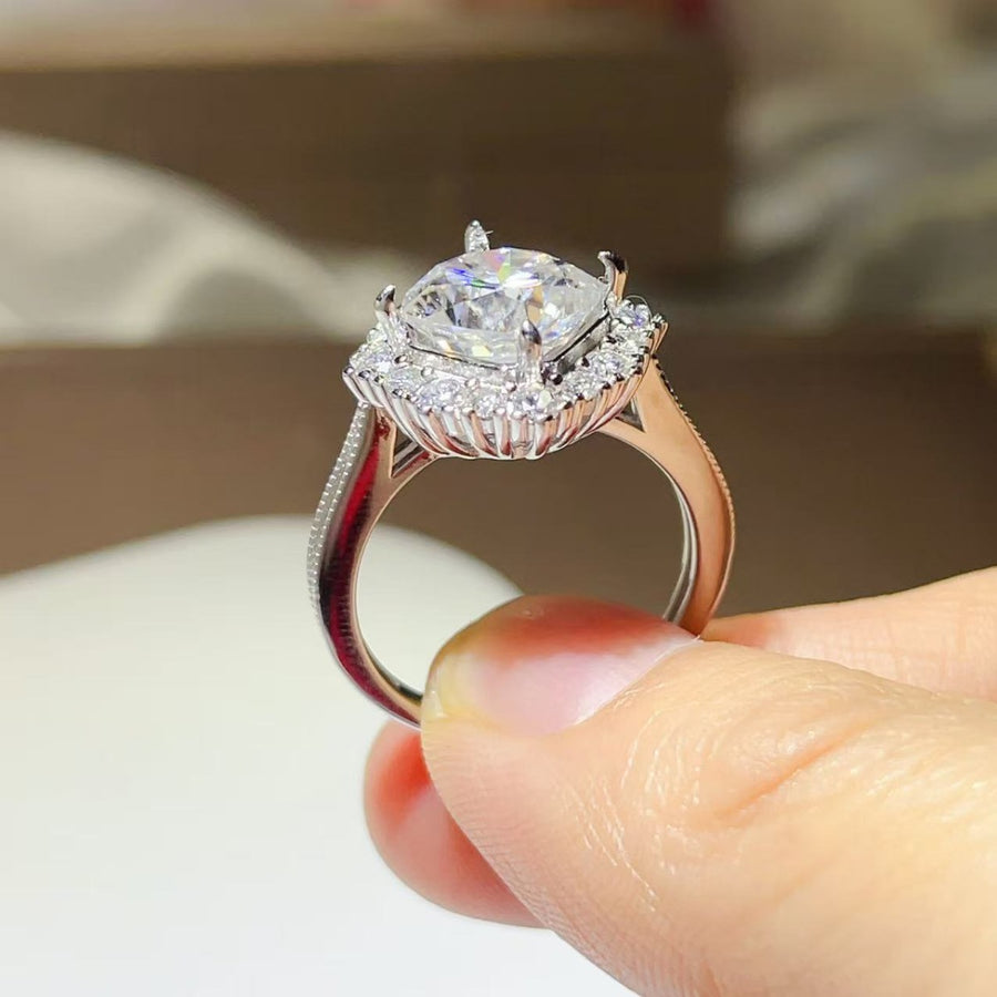 ring in silver