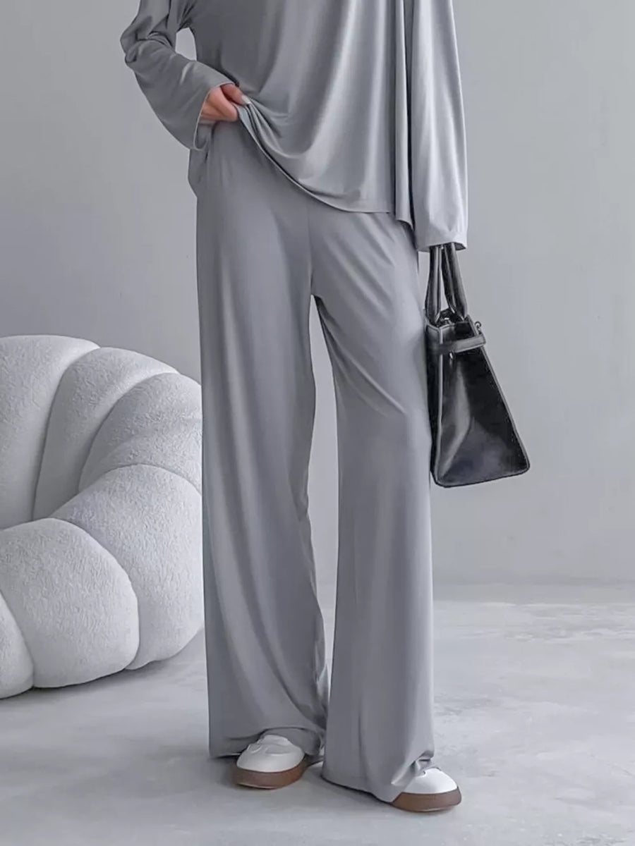 95% rayon, 5% spandex Care instructions: Machine wash cold pajama set in Army Green with relaxed silhouette