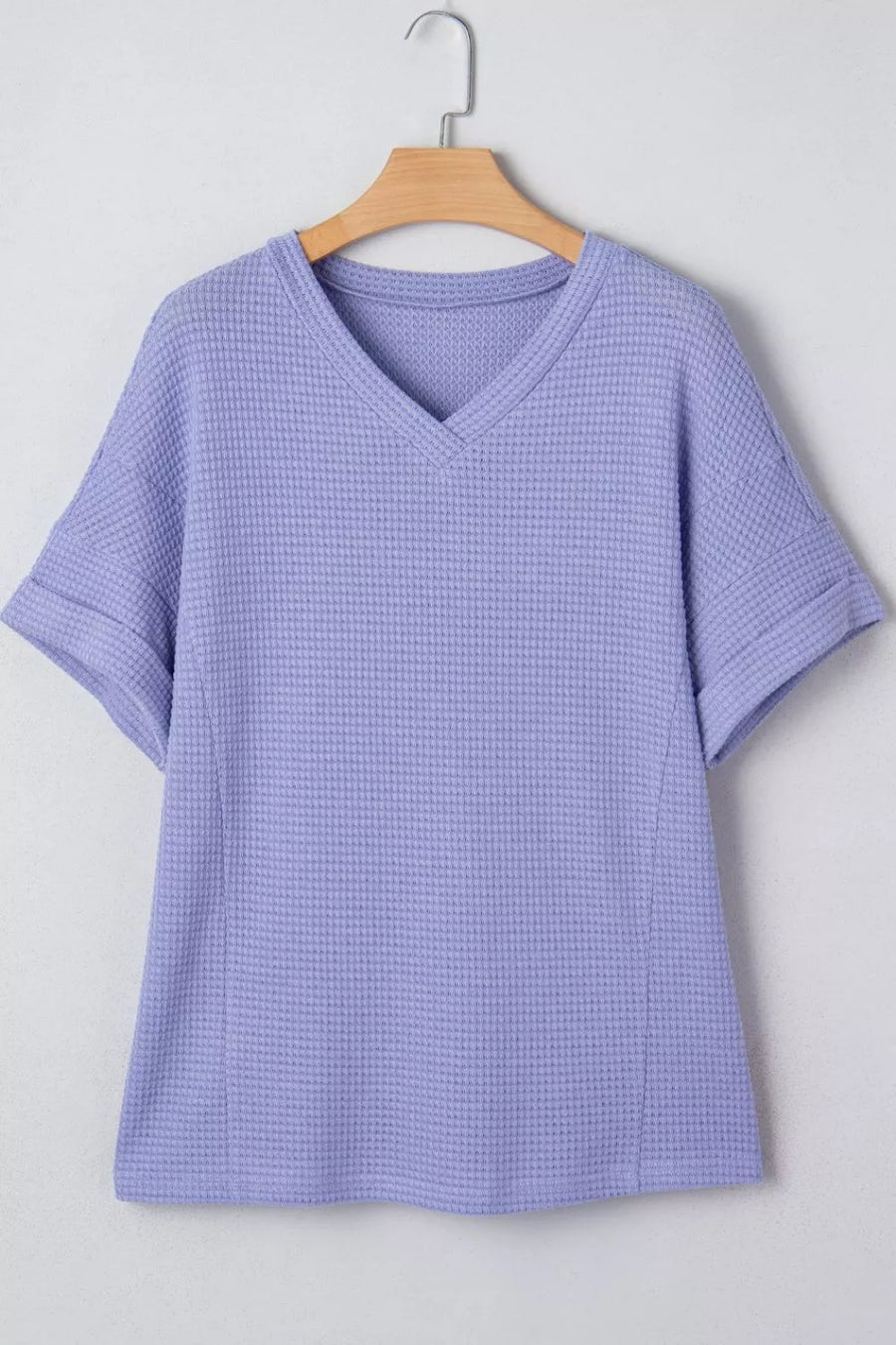 Relaxed V-neck waffle knit t-shirt in Blue Purple with cuffed short sleeves.