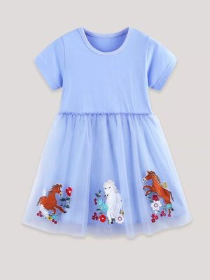 Light blue tulle dress with horse and flower embroidery, short sleeves, round neck.