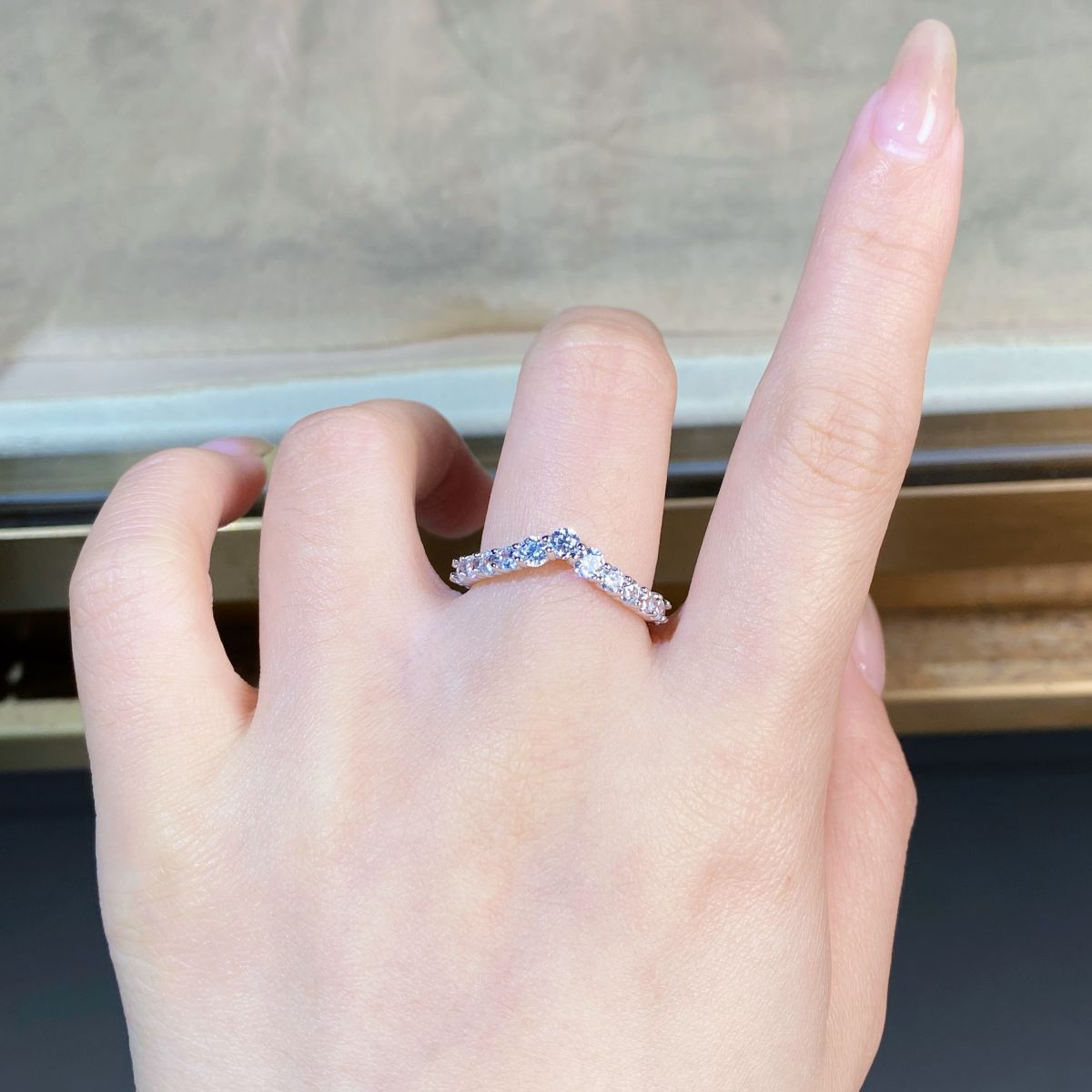 925 Sterling Silver Zircon V-Shaped Ring in silver with zircon stones