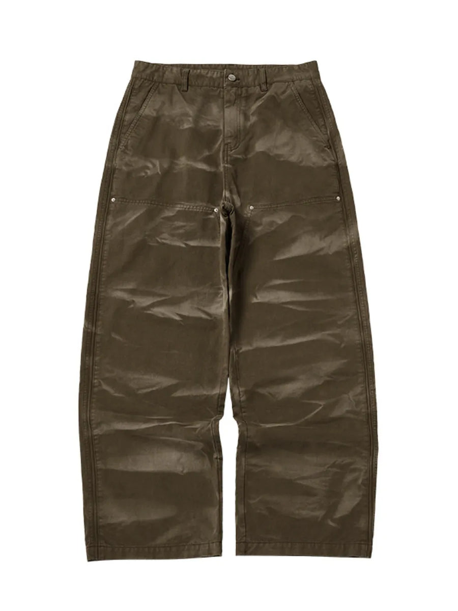 Men's olive green cotton cargo pants with a relaxed fit and pocketed design.
