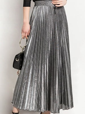 maxi skirt featuring pleated in Glamorous Silver with Polyester texture