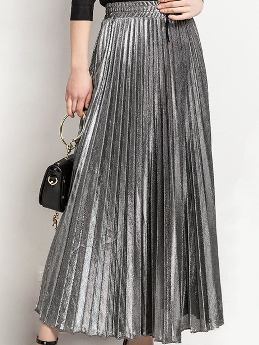 maxi skirt featuring pleated in Glamorous Silver with Polyester texture
