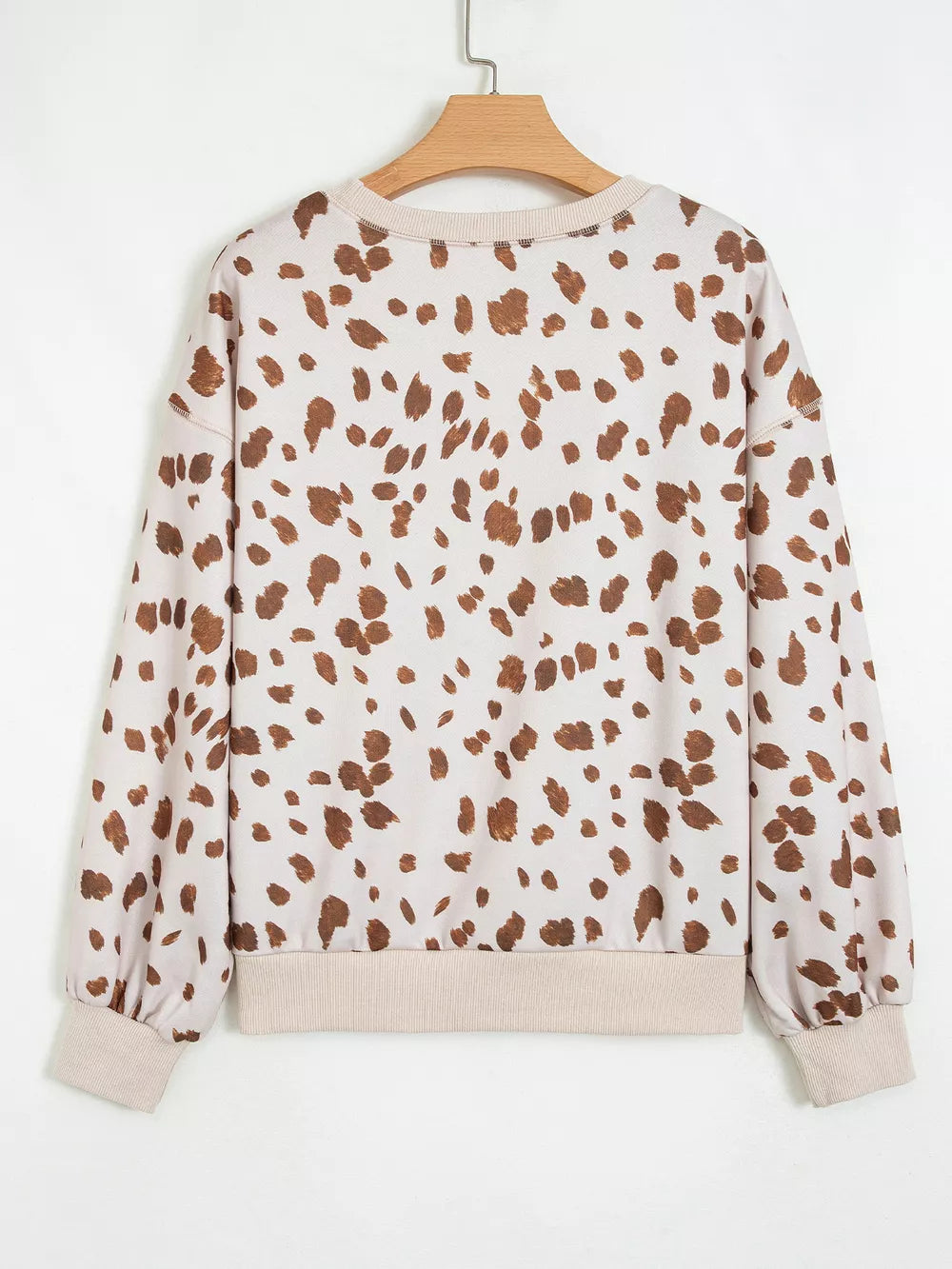 cream sweatshirt with cropped and pullover