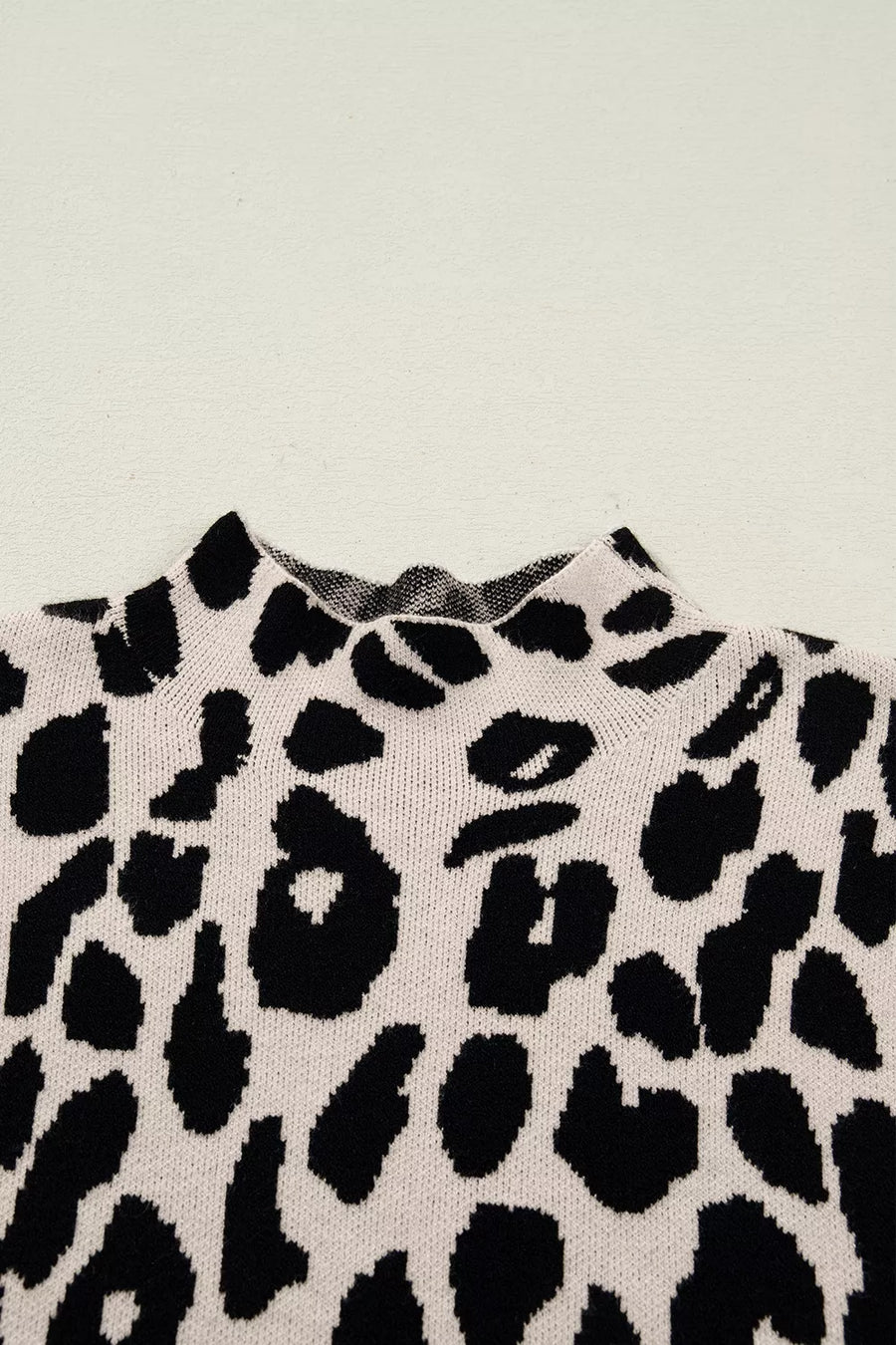 Black regular mock neck sweater with mock neck