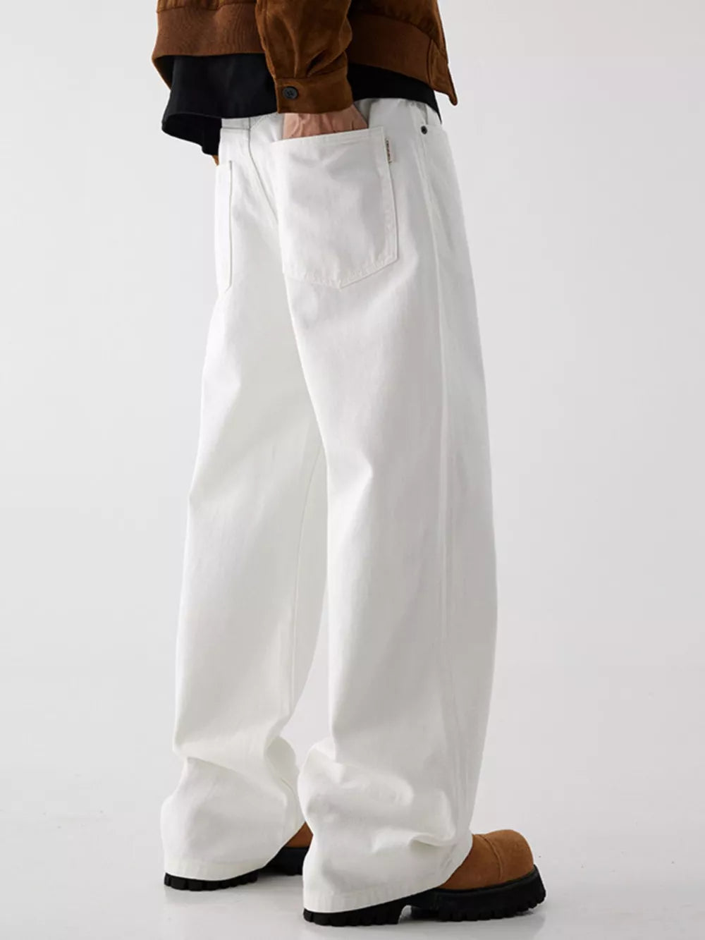 White with Men's Wide Leg Jeans With Pockets