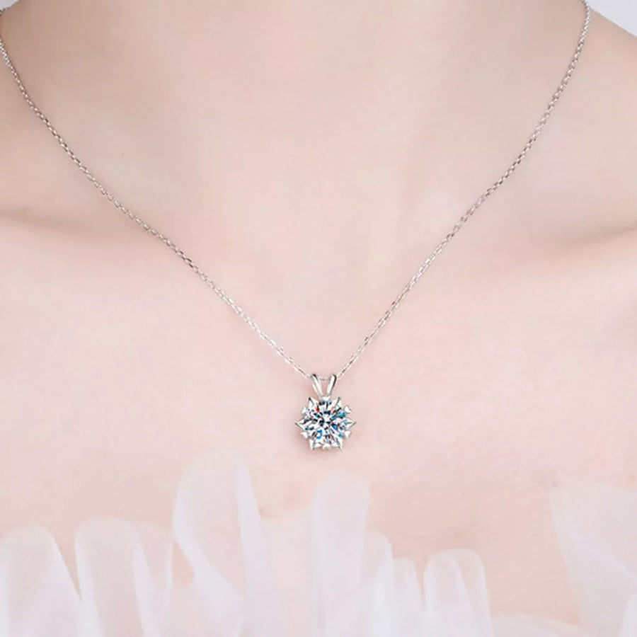 1 Carat 925 Sterling Silver Moissanite Pendant Necklace in Silver