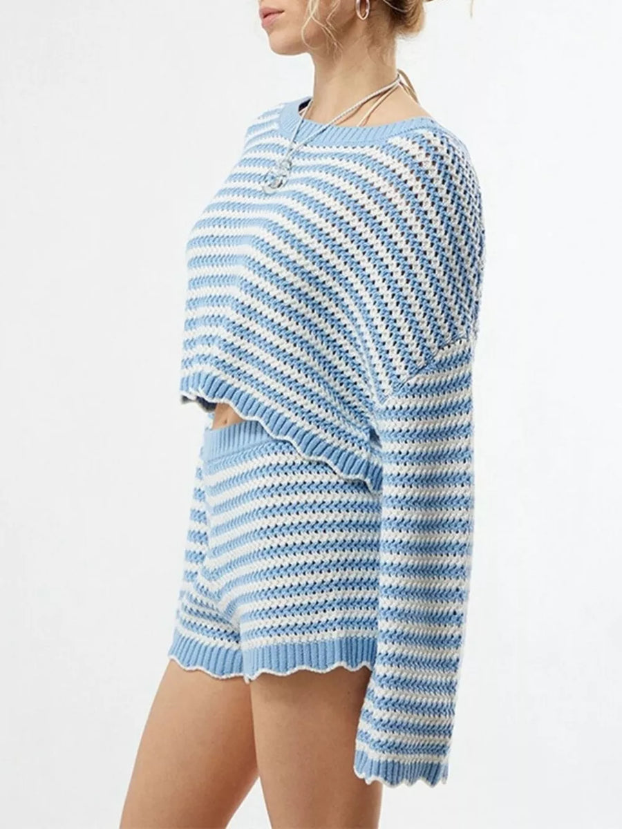 Blue with Scalloped Edges Striped Top And Shorts Set in Blue