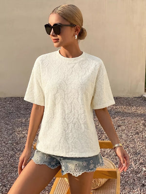 Textured paisley casual t-shirt in cream with short sleeves and a crew neck.