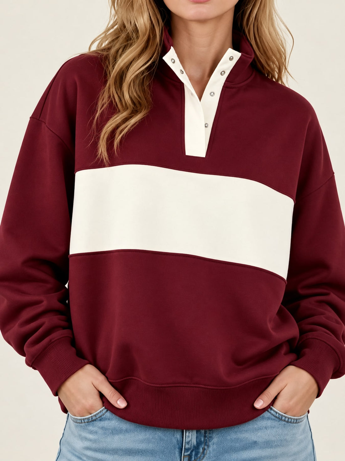 sweatshirt in Light Blue with color-block, abstract-print and buttoned
